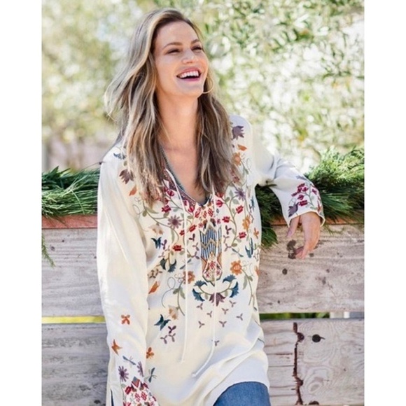 Biya JOHNNY WAS Blair Floral Embroidered Satin Top Tunic Bohemian Boho Small - Picture 1 of 14